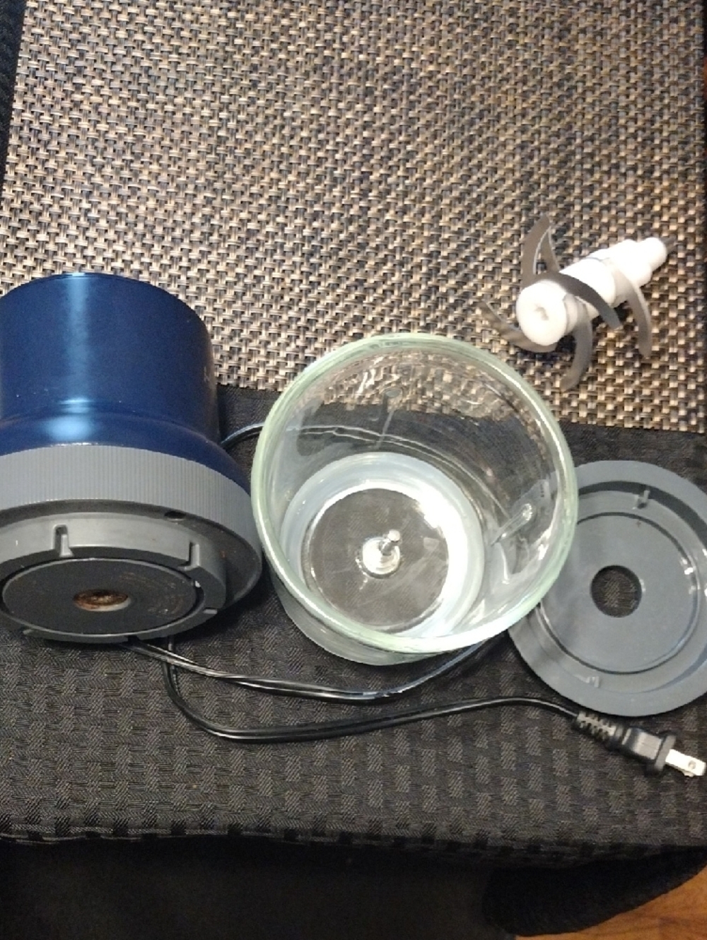 Electric Food Chopper/Baby Food Processor - Navy and Clear - Picture 4 of 6